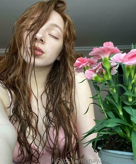 maya red haired model xxx archive
