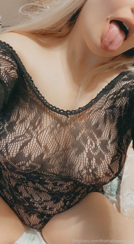 xoxbuttonsbabee model hot img