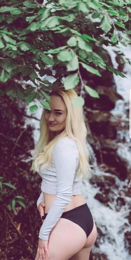 Zanet Breski top profile image