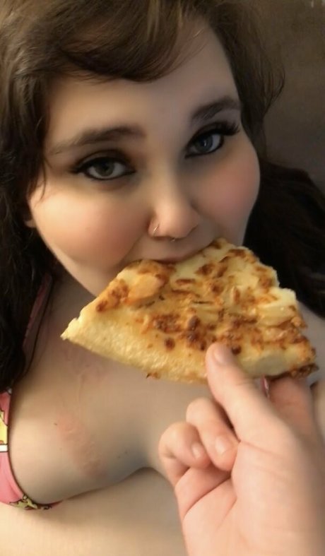 twinkiebelle nudes model pics