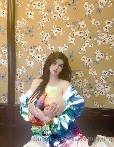 daidai1014yunqi star nude photo