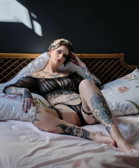 Sindyspurr sexy star image