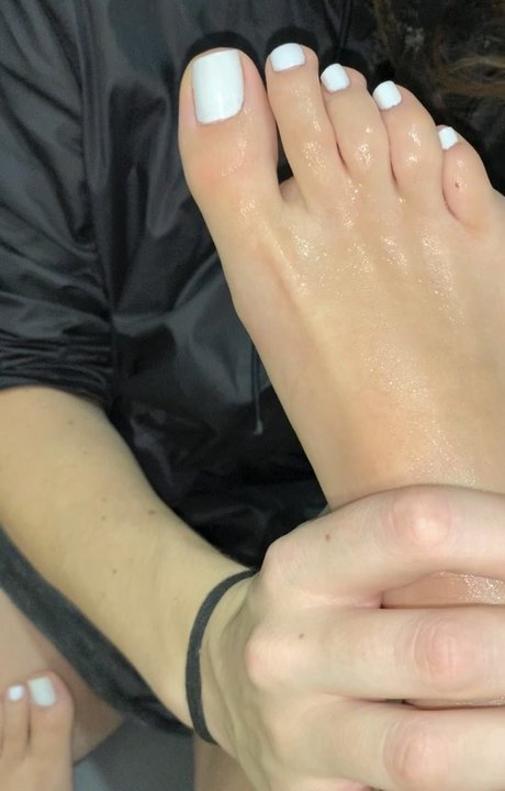 Caliupe feet star perfect picture
