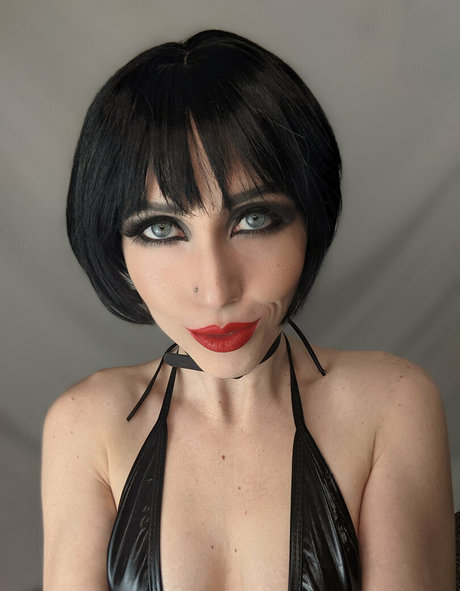 submissive onlyfans free naked photo