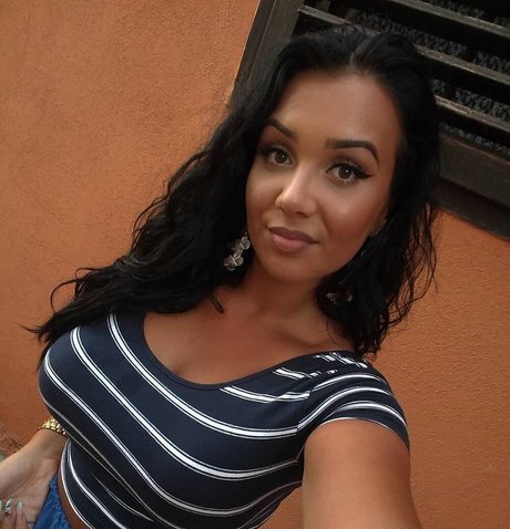 Emina Jahi pornstar hd gallery