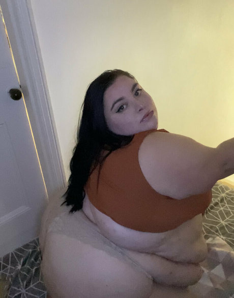 sweetaspeachesss pornographic actress pictures