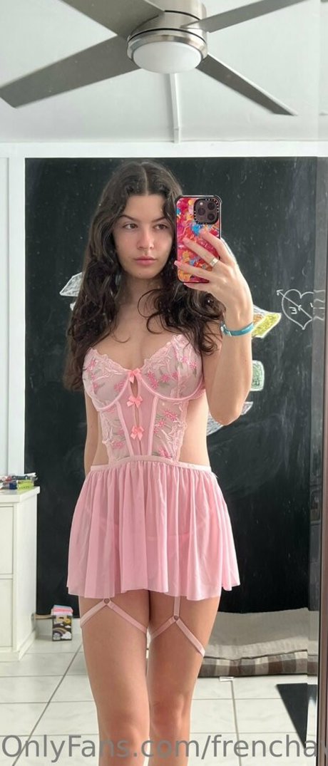 Frenchava hot actress archive