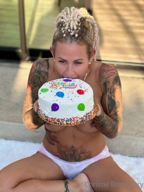 Christie Brimberry 美しいスター 写真