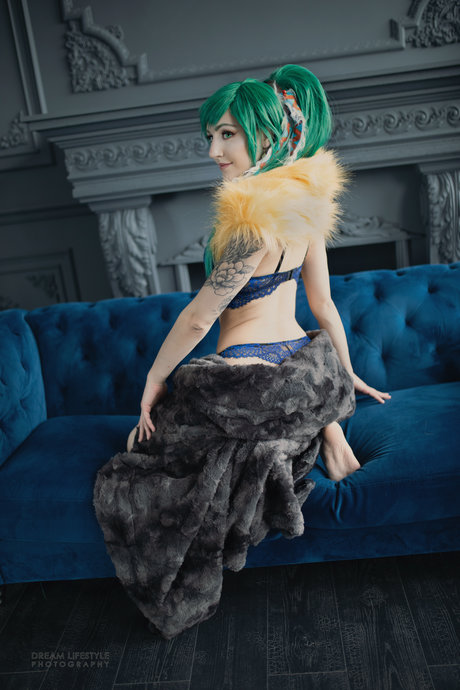 小柄なティーンオンリーファン ホットセックス 画像