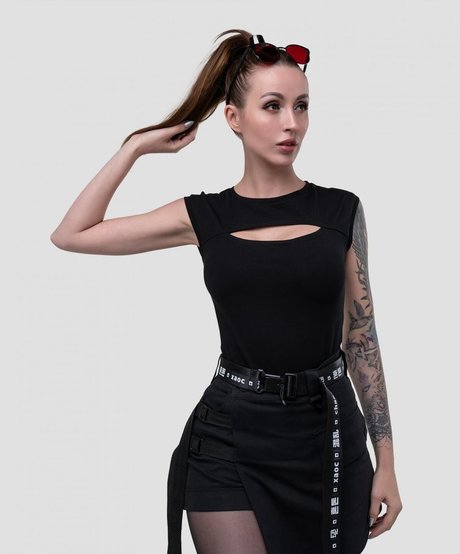 ジンジャーキティオンリーファンズ ヌード 写真