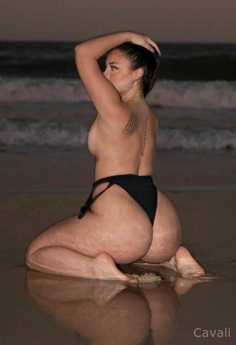 50歳以上のオンリーファンズ 美しい裸 画像