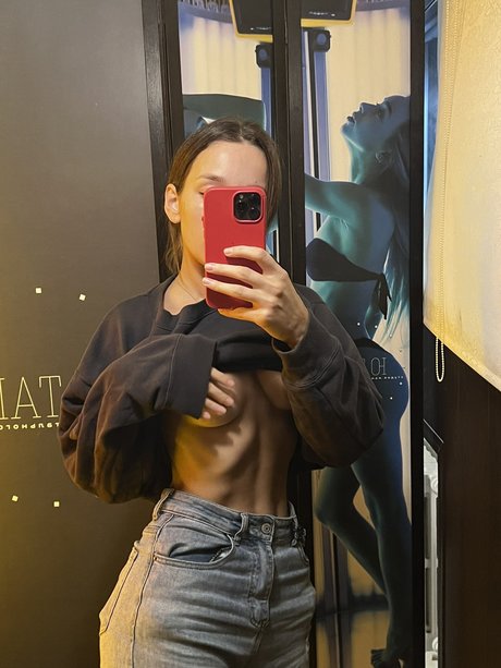 Ellieleen ポルノ女優 ギャラリー