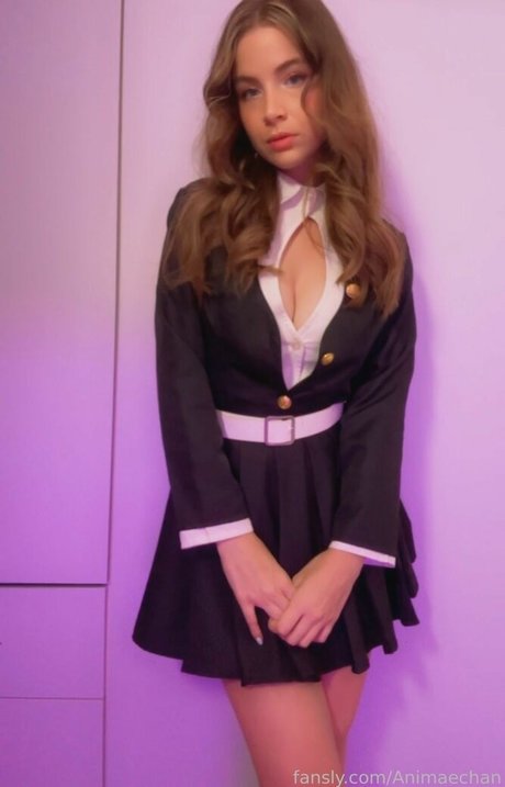 アジア人女性OnlyFans アート裸 写真