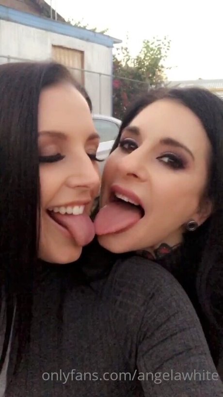 アジア人 ノーPPV オンリーファンズ トップ 写真