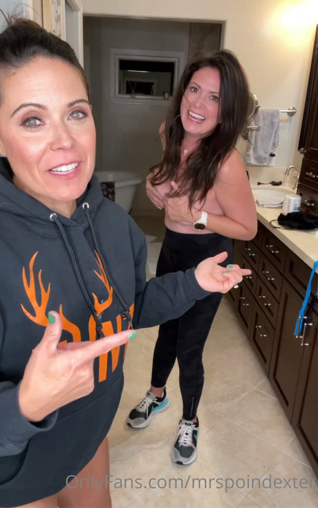 ジムガールズオンリーファンズ ホットxxx 写真