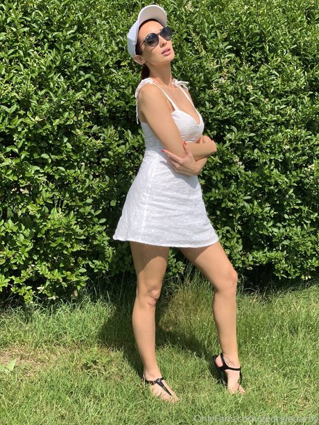 BBW TS オンリーファンズ 可愛い 画像