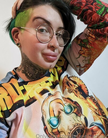 黒人フェムボーイオンリーファンズ 無料セクシー 写真