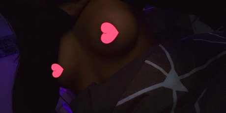 EliseFionxx セックスモデル 画像