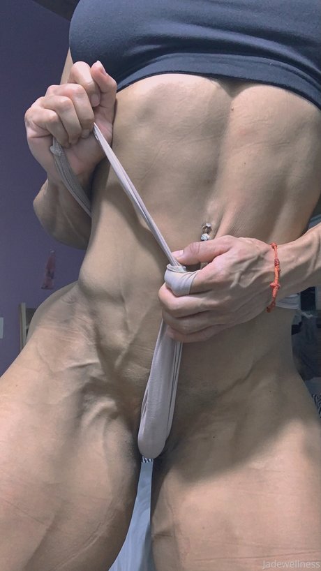 Jade Cristaldo 限定モデル 写真