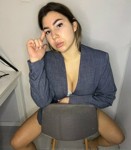 Nicole Curtiss xxxモデル 写真