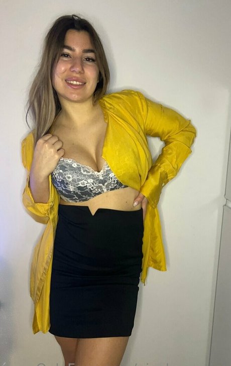 Nicole Curtiss ヌード女優 写真