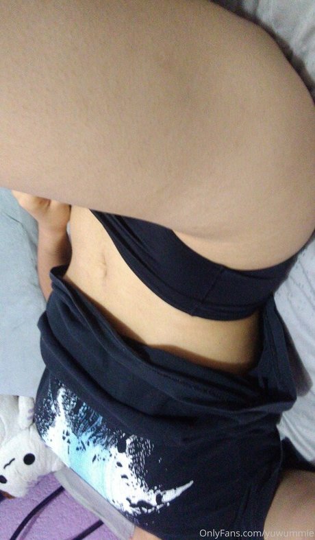 Yuwummie 無料モデル 画像