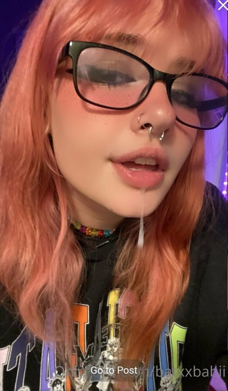 アジア人 ノーPPV オンリーファンズ ヌード 写真