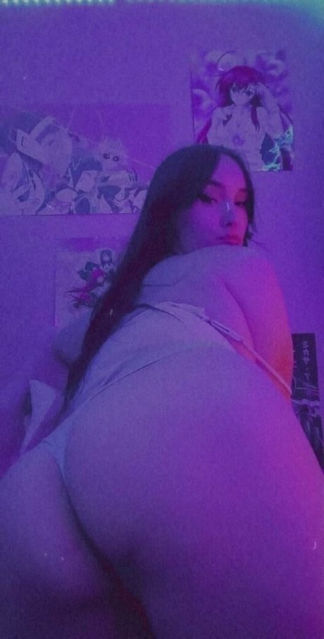 ピアス乳首オンリーファンズ HD 画像