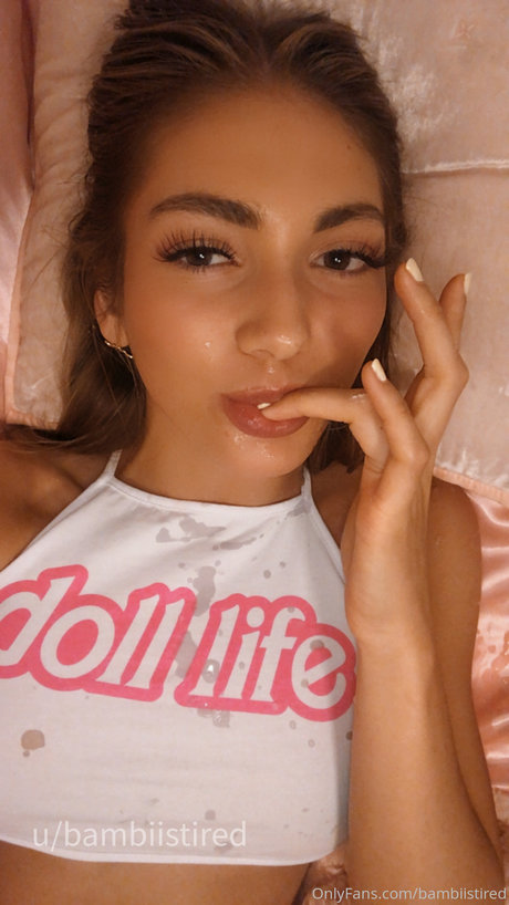 BambiIsTired ポルノスター 美しい ギャラリー