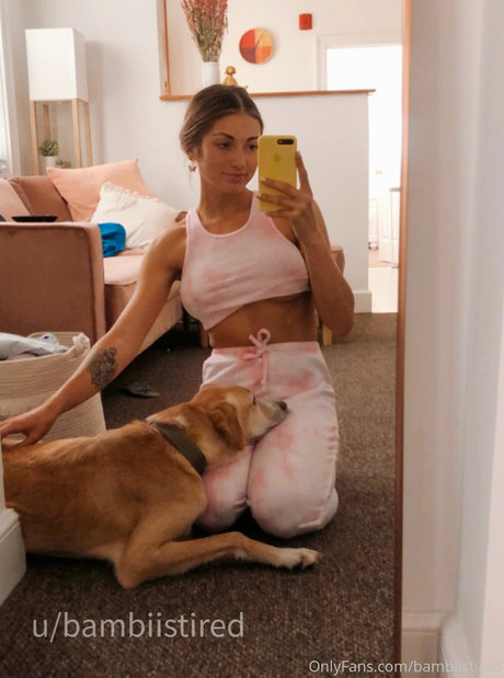 BambiIsTired 美しいモデル 画像