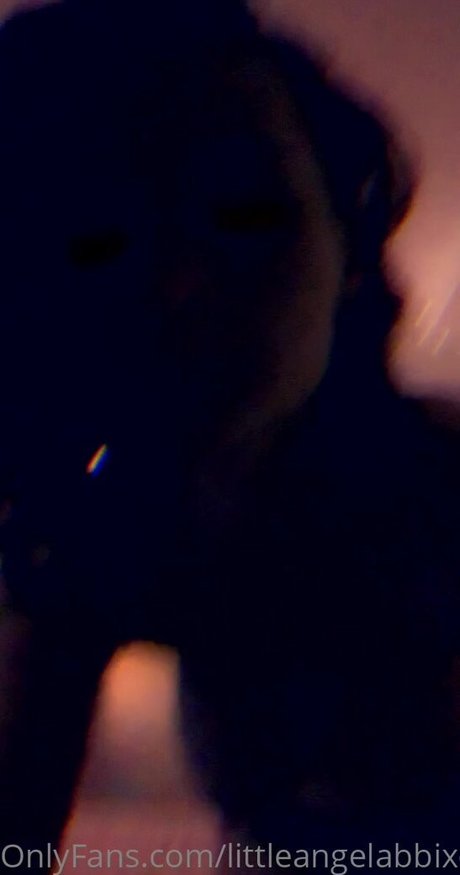 Little angel abbi ポルノスター 写真