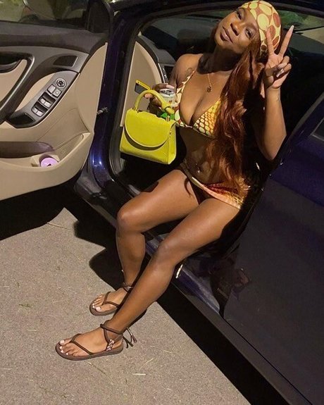 クリスマスヌードOnlyFans ポルノ 写真