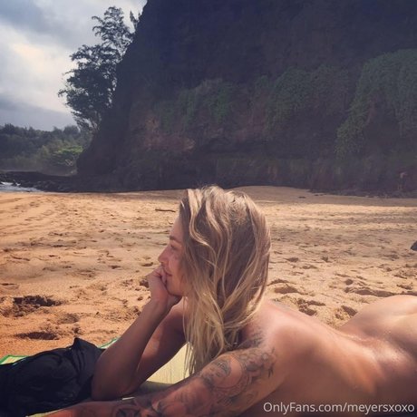 Aimee Lynn ポルノスター アダルト 画像