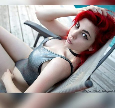 ハンズオンリーファン セクシー裸 写真