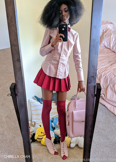 ティーントランスオンリーファン 無料ヌード 写真