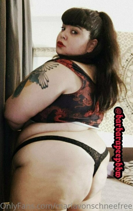 熟女 太め OnlyFans 無料xxx ギャラリー