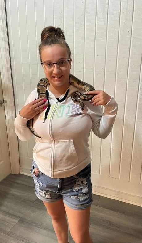 アンバー・オンリーファンズ 無料 写真