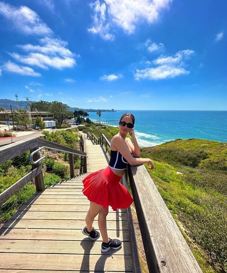 Christina Esposito スター 裸 写真