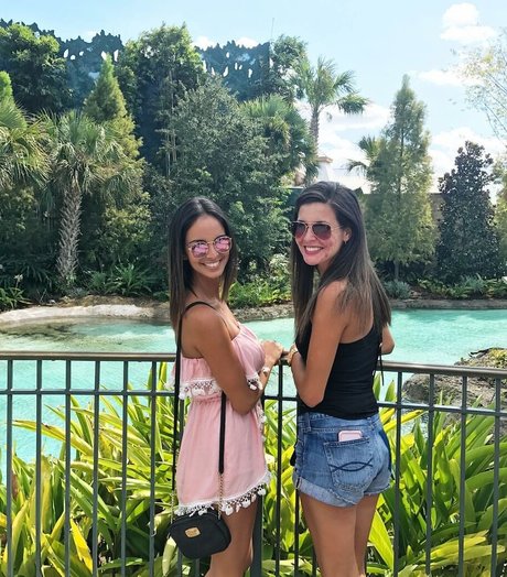 Christina Esposito スター ヌード ギャラリー