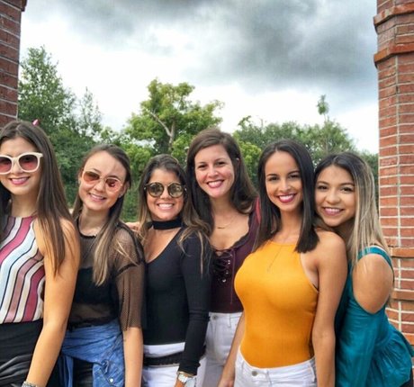 プリティオンリーファンズ 美しいヌード ギャラリー