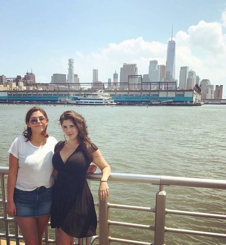 Emily H Barry 美しいモデル ギャラリー