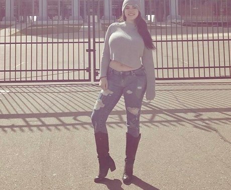 Emily H Barry 限定スター 写真