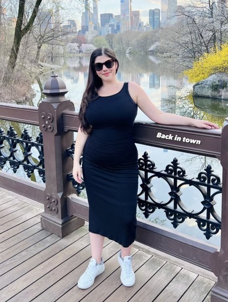 黒いお尻のオンリーファンズ エロ 写真