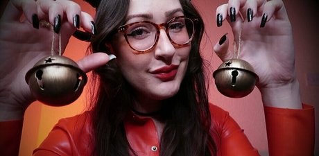 missteaasmr ポルノスター ヌード 写真