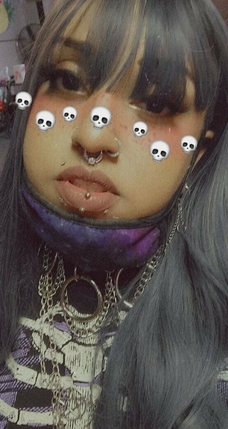 アジア人のティーンの足 オンリーファンズ セックス 画像