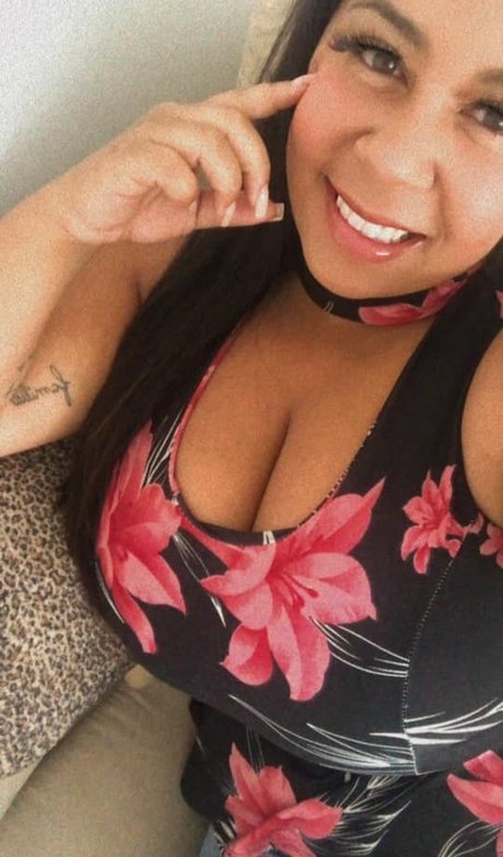 毛深いラテン系オンリーファンズ ホットセックス 画像