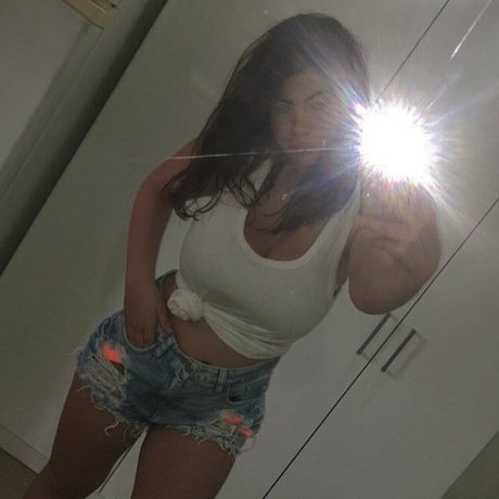 ビデオ通話 オンリーファンズ ホットセクシー 写真