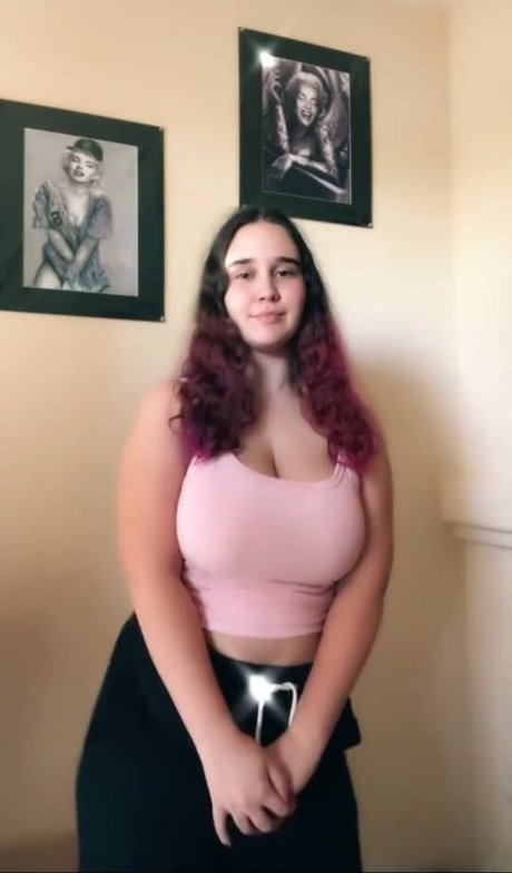 Goddess Ray ヌードのポルノスター 画像