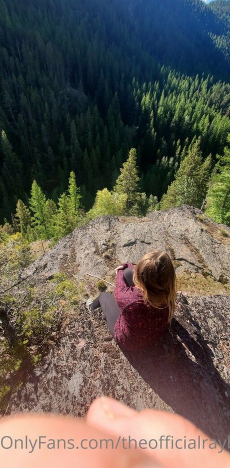 巨乳オンリーファンズ 無料ヌード アーカイブ