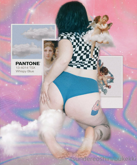 背が高くて巨乳のOnlyFans セクシー ギャラリー